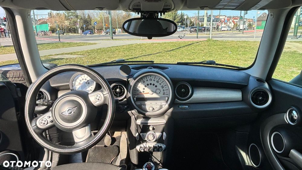 MINI Cooper - 6
