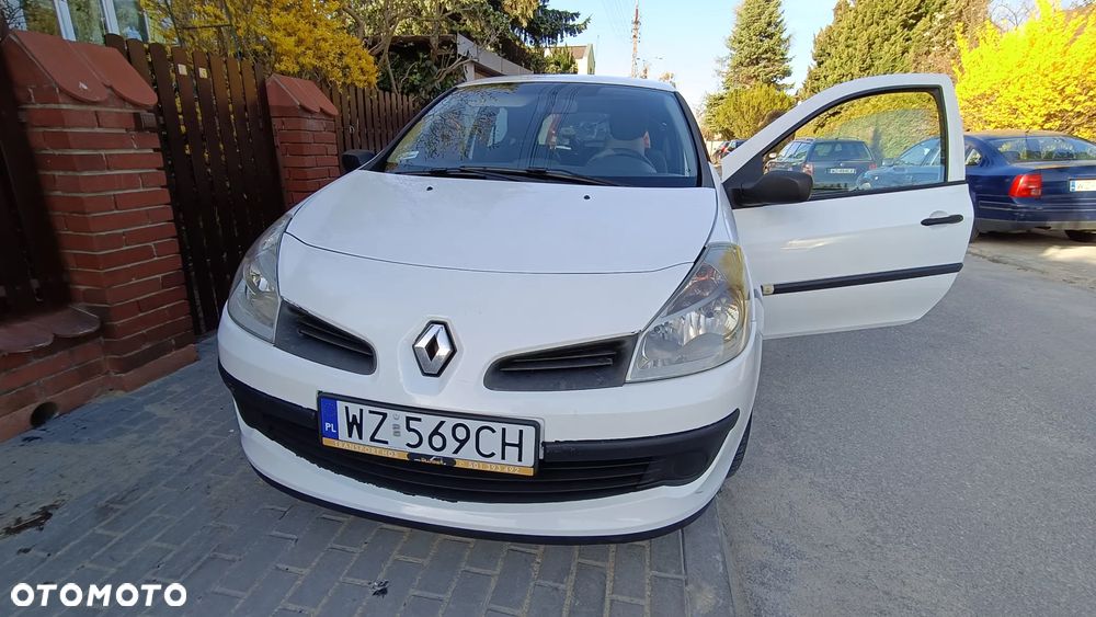 Renault Clio 1.5 dCi All Inclusive - 1