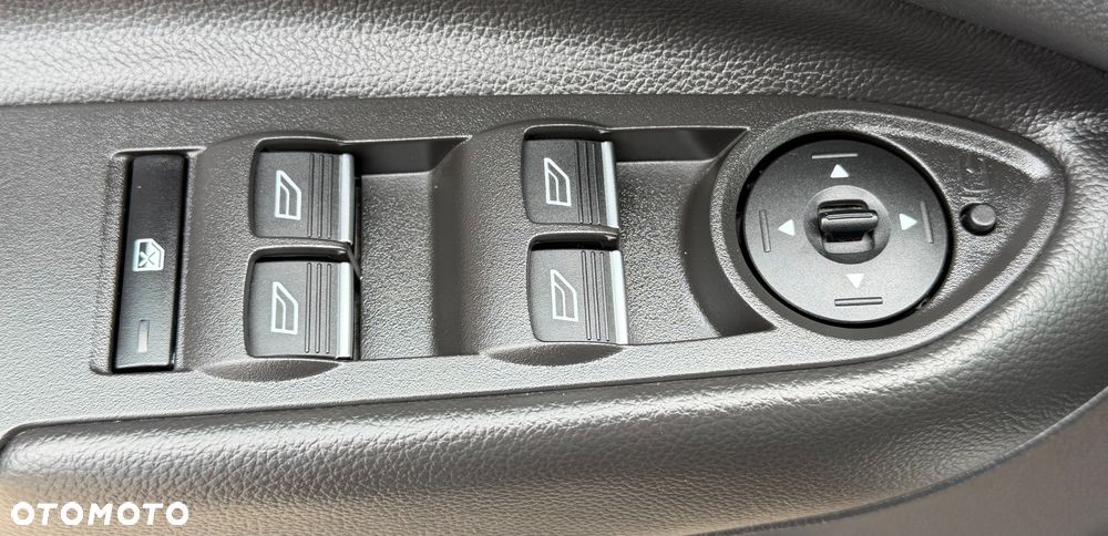 Ford Kuga 1.5 EcoBoost FWD Titanium ASS GPF - 16