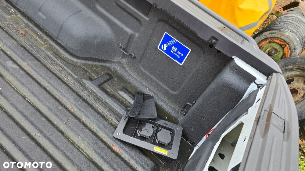 ford ranger paka zabudowa skrzynia ładunkowa błotnik tylny klapa lampy - 5