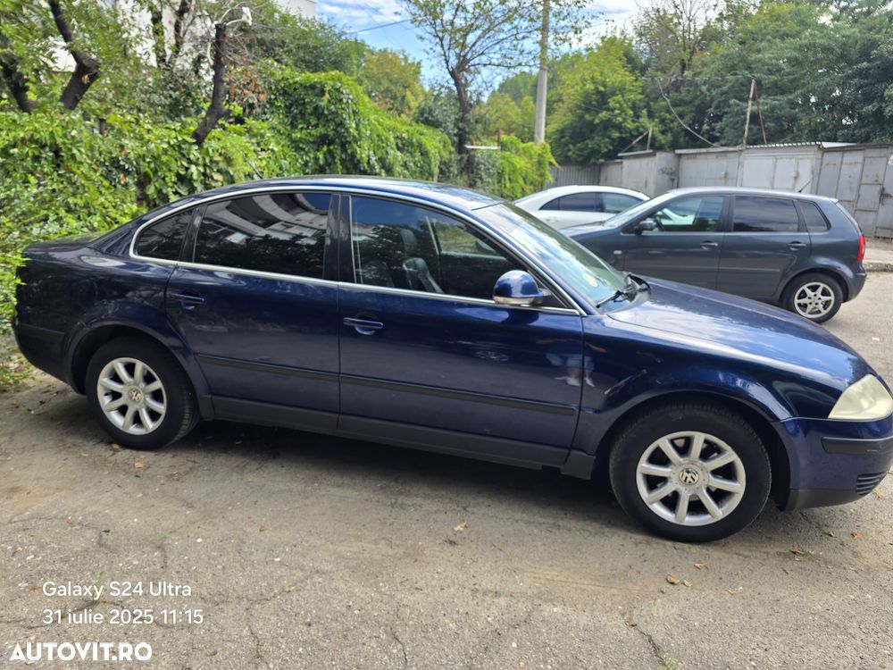 Volkswagen Passat Variant 2.0 TDI DPF Comfortline - 9