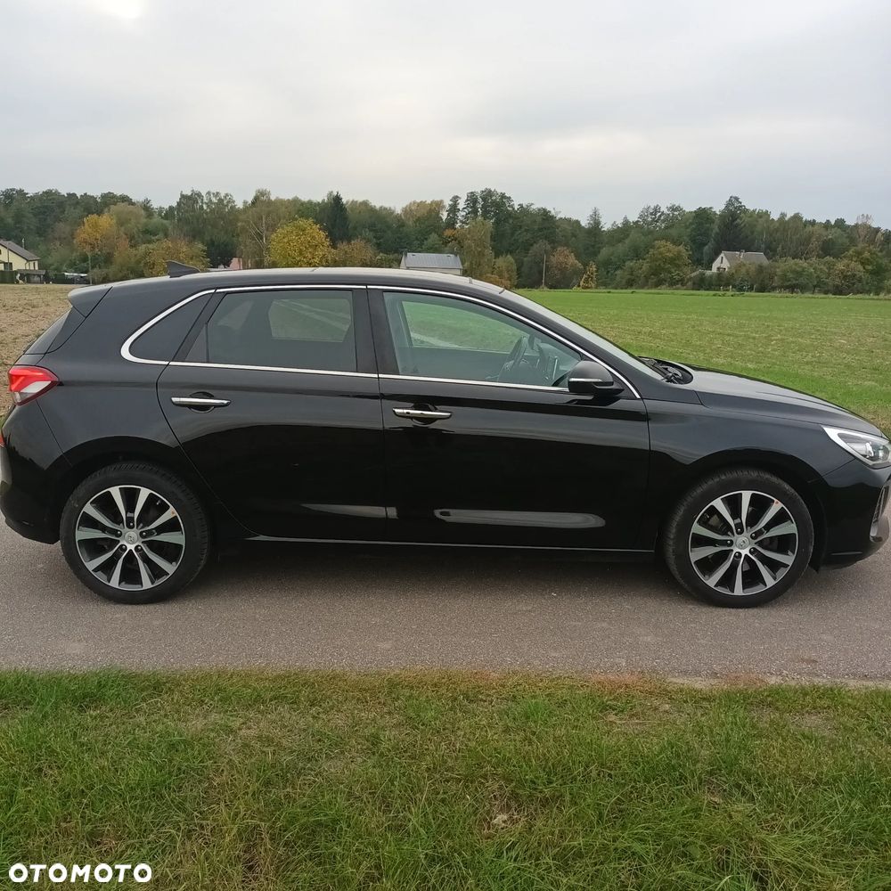 Hyundai i30 1.6 CRDi Premium - 9