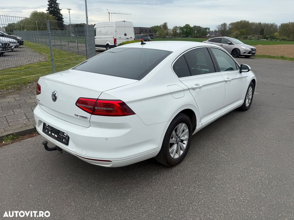 Volkswagen Passat 1.6 TDI (BlueMotion Technology) DSG Comfortline - 6