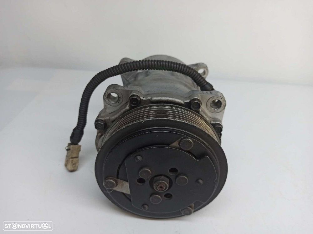 COMPRESSOR DE AR CONDICIONADO PEUGEOT 206 BERLINA XT - 7