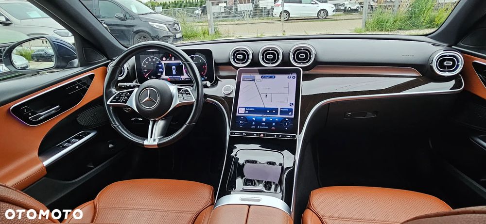 Mercedes-Benz Klasa C 220 d 9G-TRONIC - 16