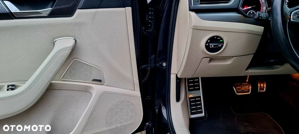 Skoda Superb 2.0 TSI Style DSG - 16