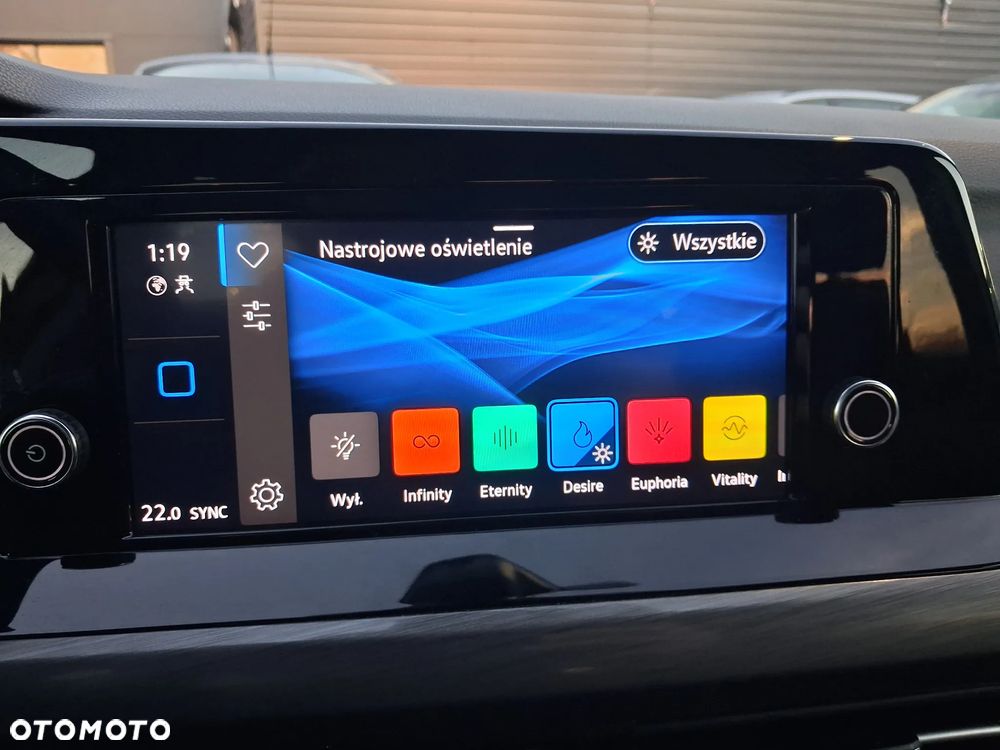 Volkswagen Golf 2.0 TDI Style DSG - 18