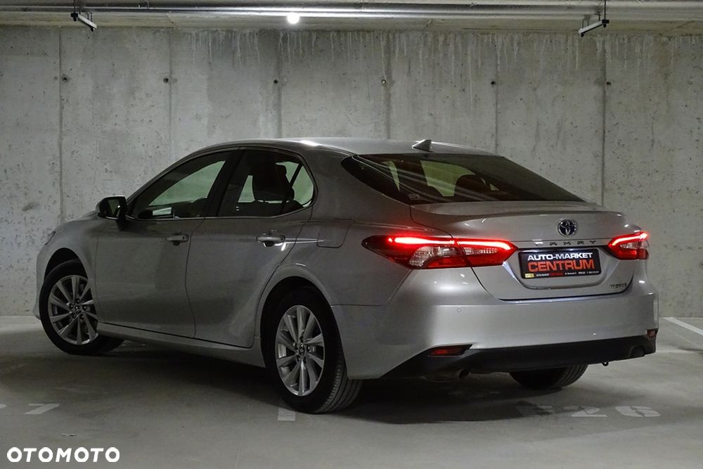 Toyota Camry 2.5 Hybrid Comfort CVT - 13