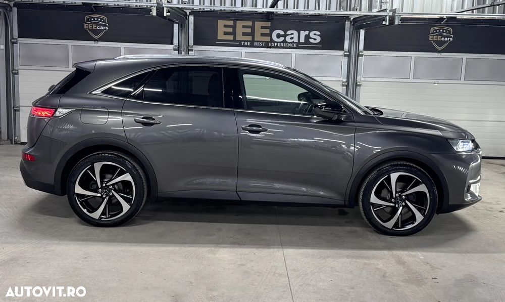 DS Automobiles DS 7 Crossback - 11