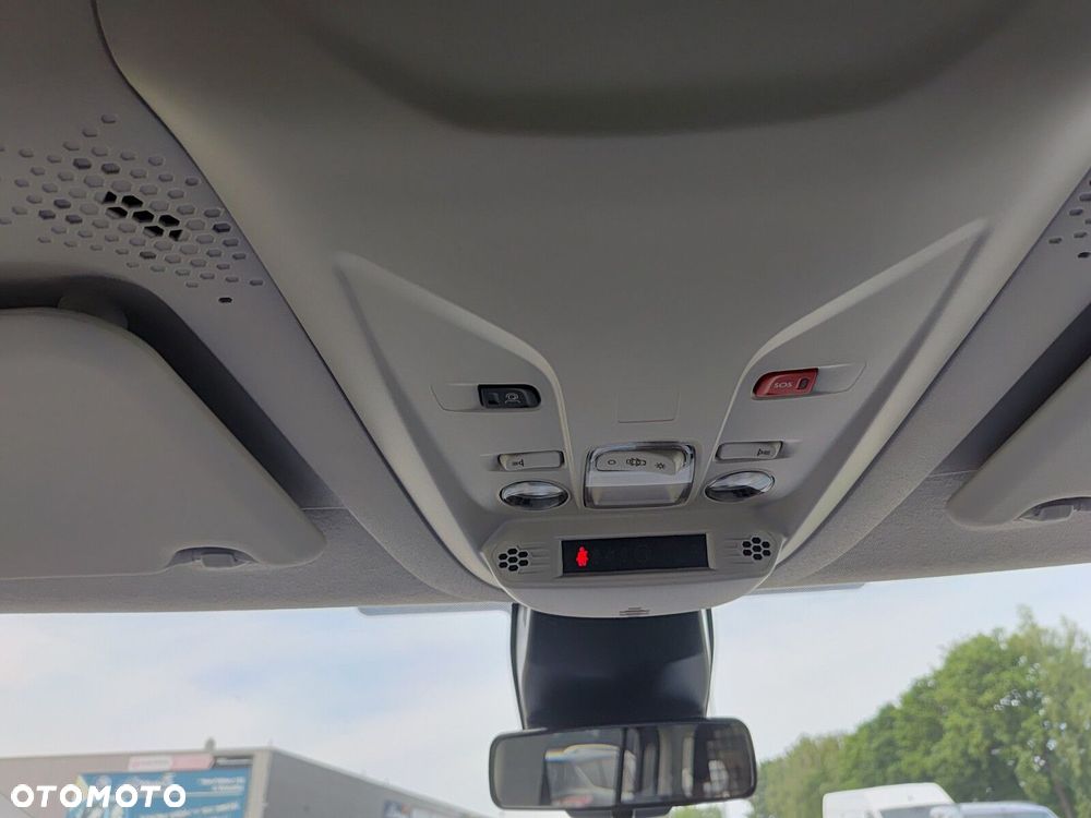 Opel Combo L2 EAT8 (bryg.) - 26