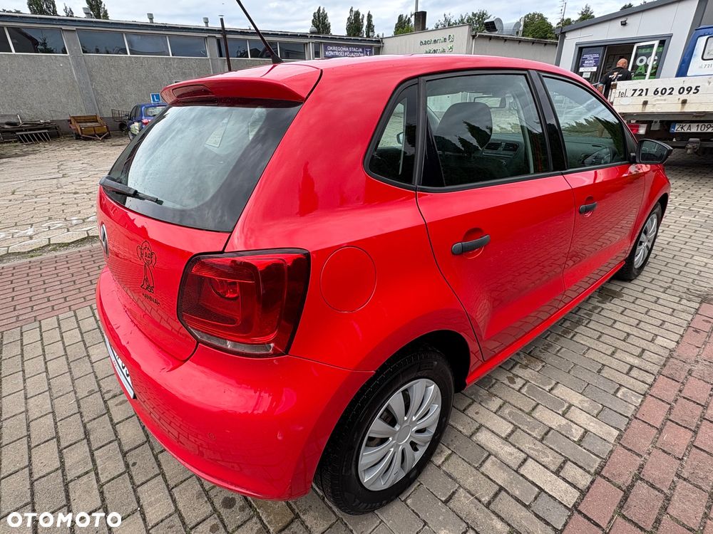 Volkswagen Polo - 2