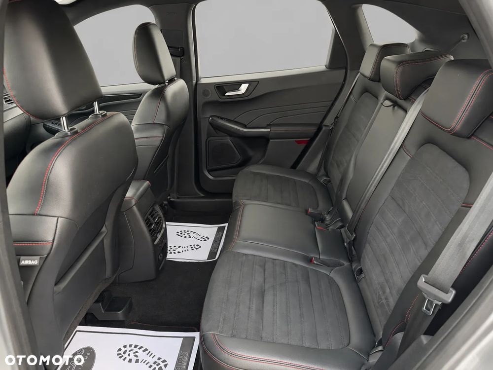 Ford Kuga 1.5 EcoBoost FWD ST-Line - 7