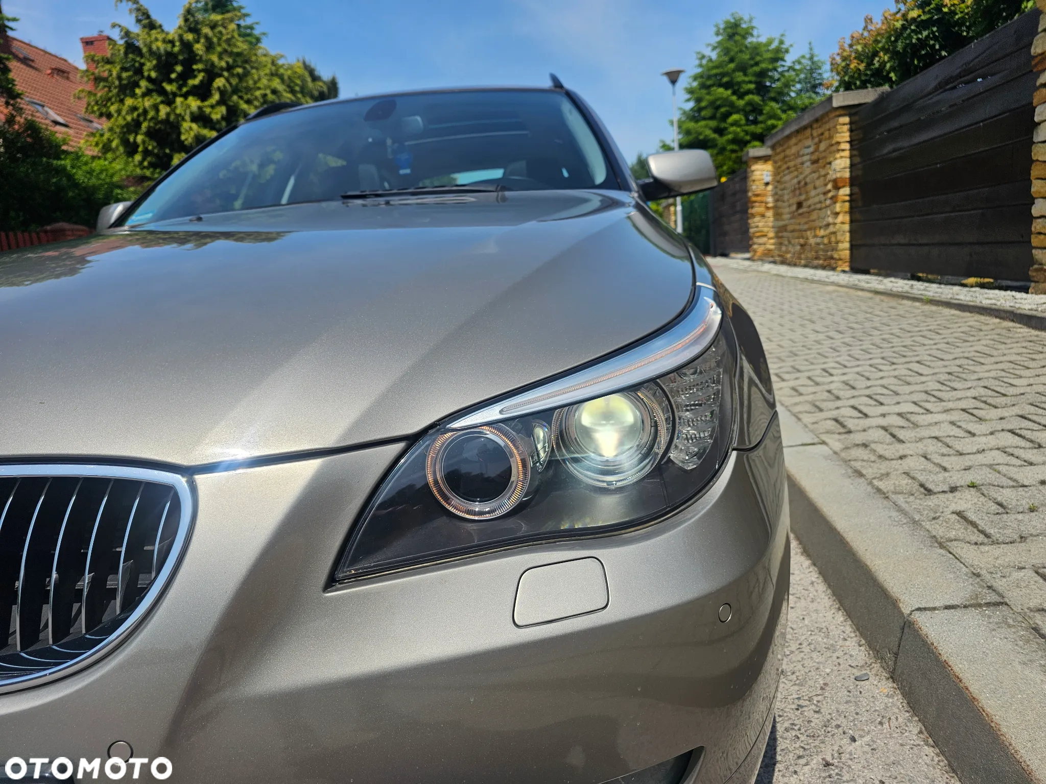BMW Seria 5 525d Touring Edition Exclusive - 3