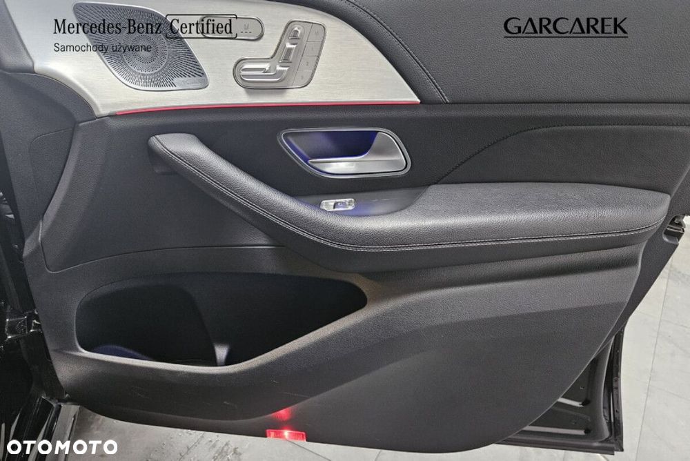 Mercedes-Benz GLE - 31