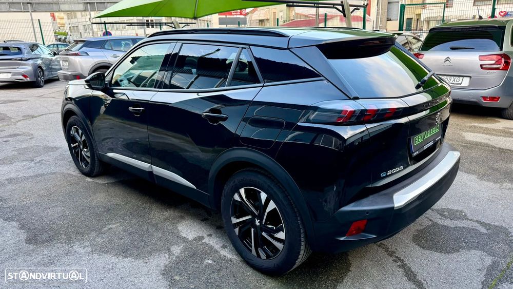 Peugeot e-2008 Allure Pack - 8