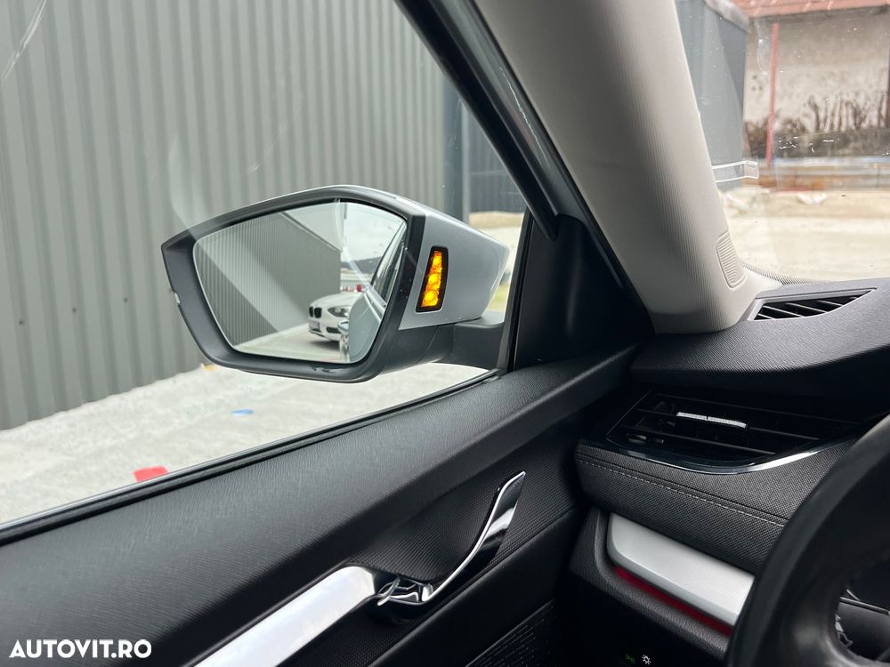 Skoda Octavia Combi 2.0 TDI DSG First Edition - 28