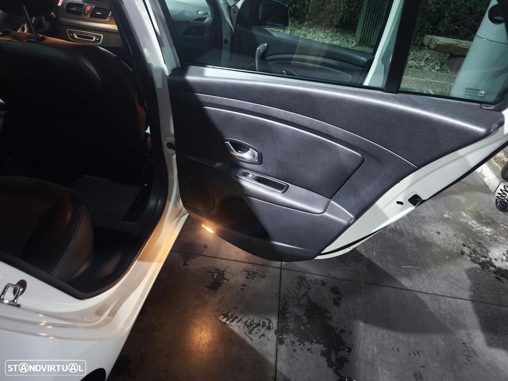 Renault Mégane Sport Tourer 1.5 dCi GT Line - 10