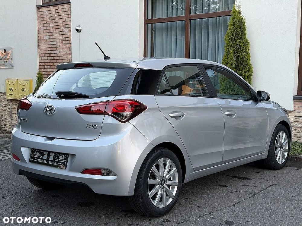Hyundai i20 blue 1.2 YES Silver - 30