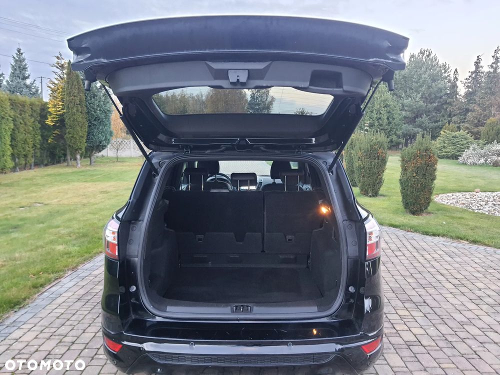 Ford Kuga - 14