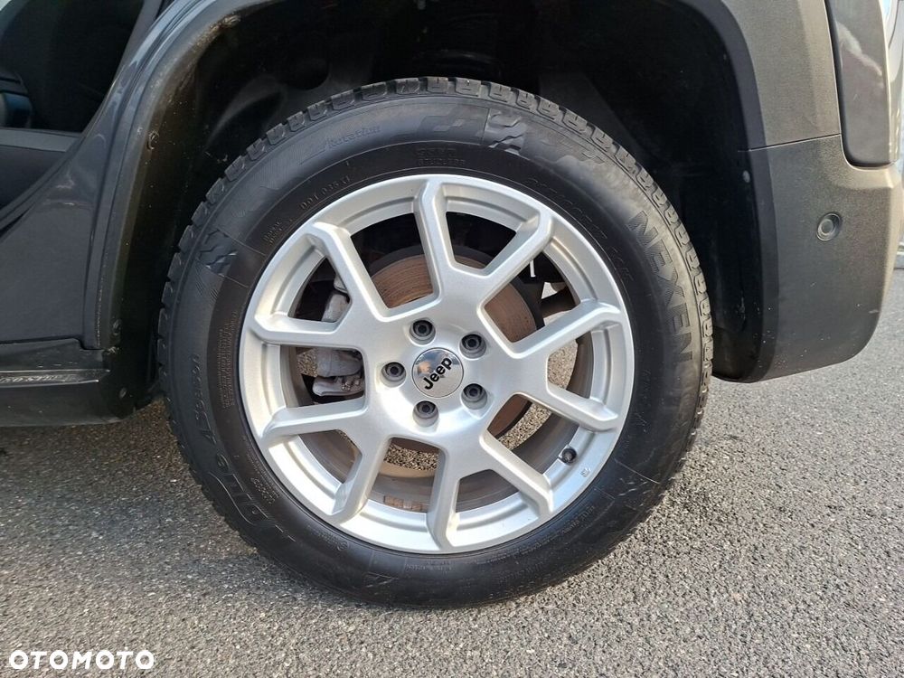 Jeep Renegade - 12