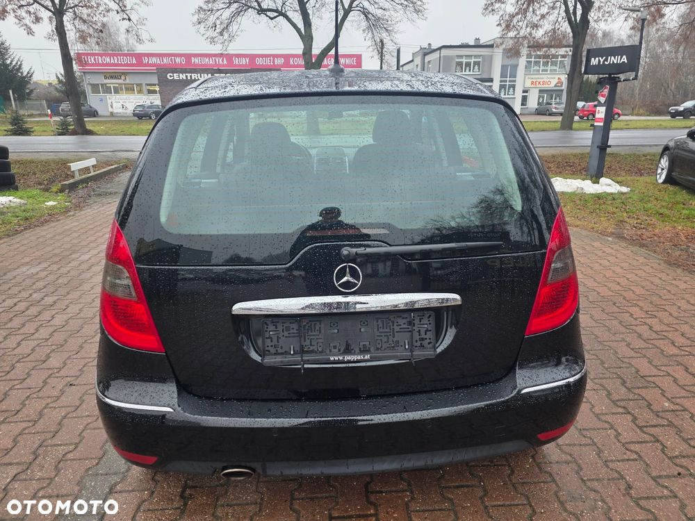 Mercedes-Benz Klasa A 150 BlueEFFICIENCY Elegance - 6