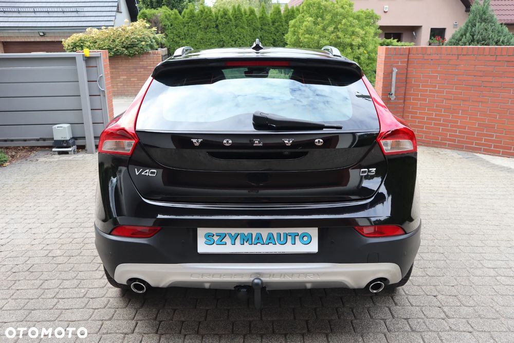 Volvo V40 Cross Country - 5