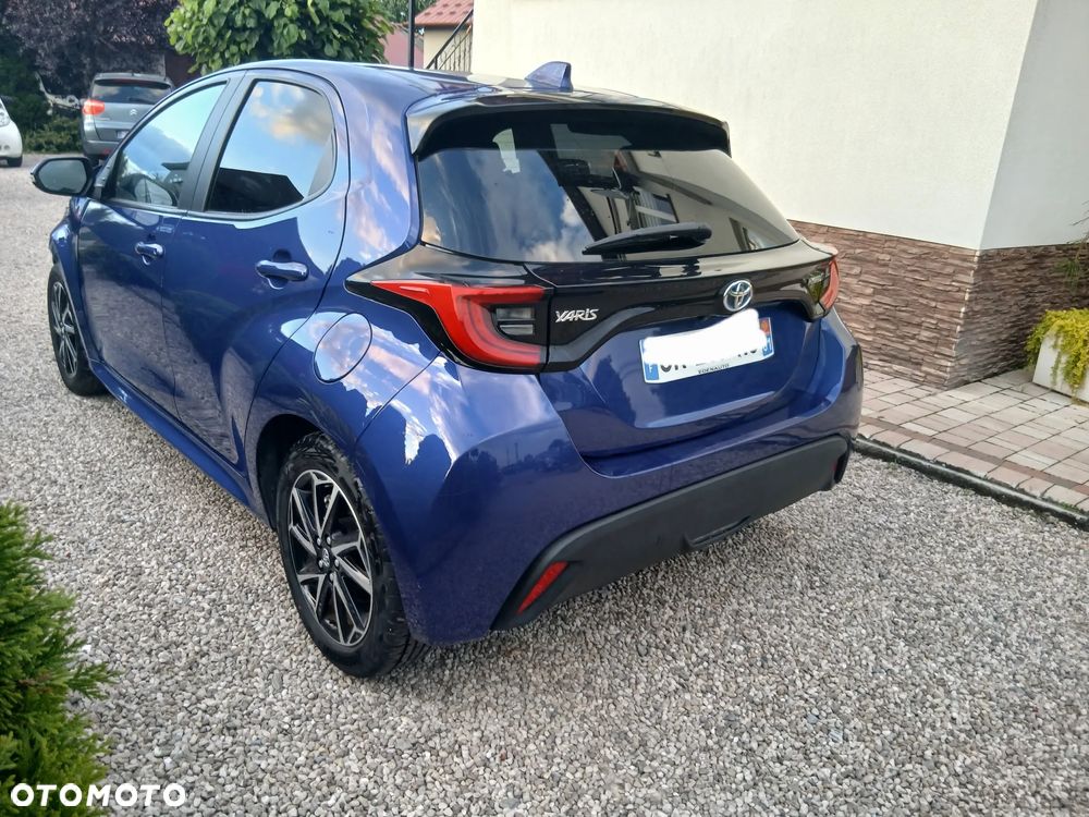 Toyota Yaris - 1