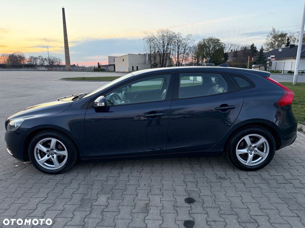 Volvo V40 D2 - 5