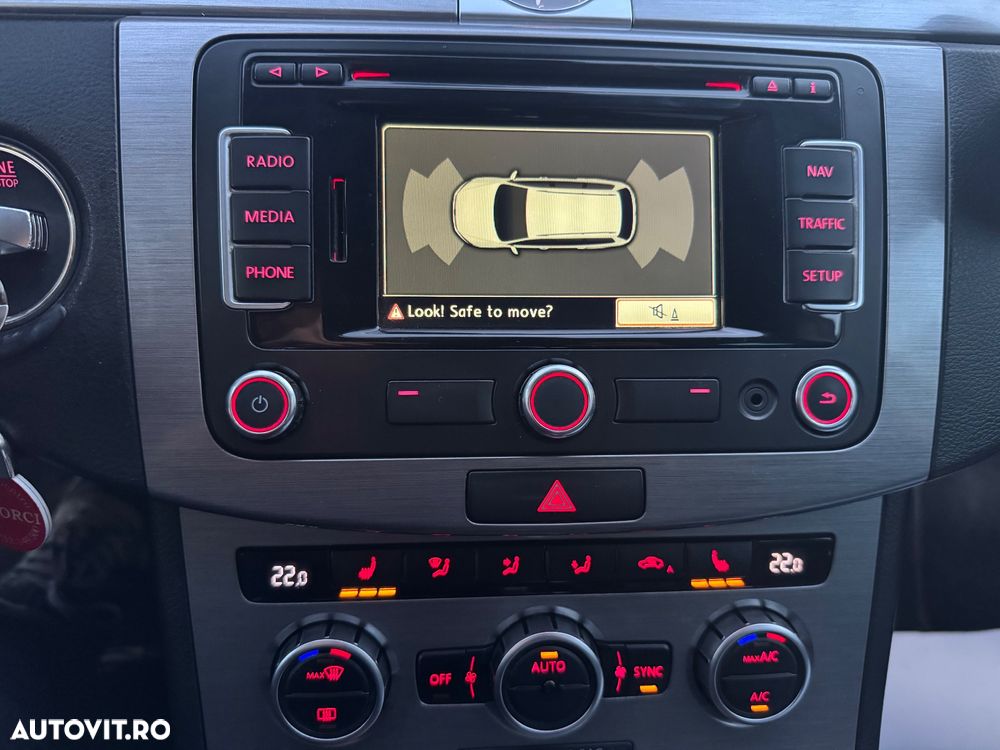 Volkswagen Passat 2.0 TDI DSG BlueMotion Technology Comfortline - 19