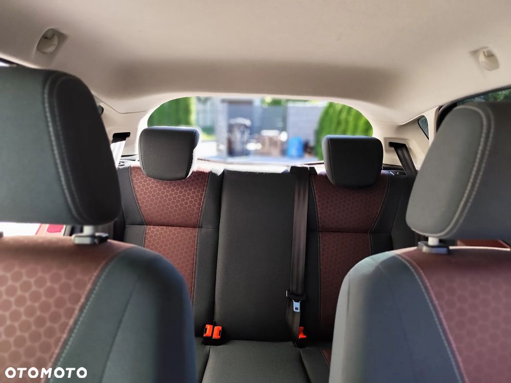 Ford Fiesta - 9
