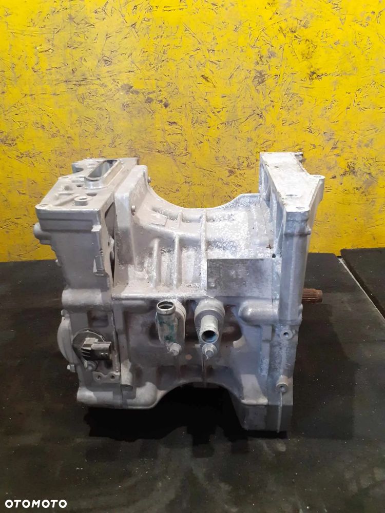 NISSAN LEAF II ZE1 SILNIK ELEKTRYCZNY EM57 - 1