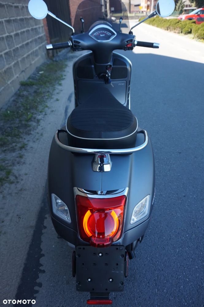 Piaggio Vespa - 11