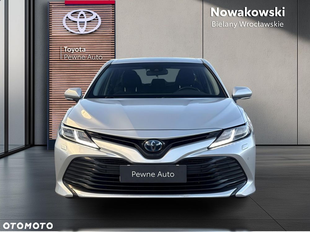 Toyota Camry 2.5 Hybrid Comfort CVT - 5
