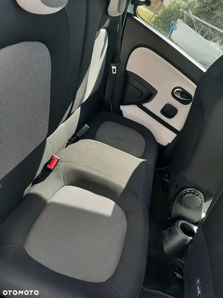 Renault Twingo SCe 70 Start&Stop LIMITED 2018 - 14