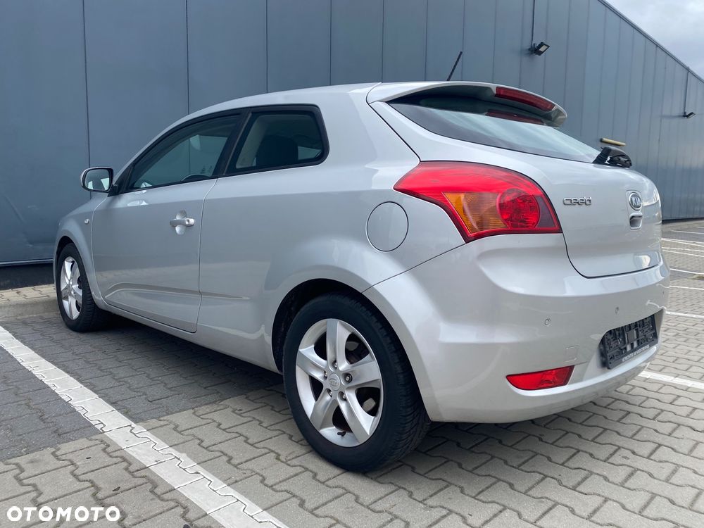 Kia ProCeed 1.4 Comfort - 4