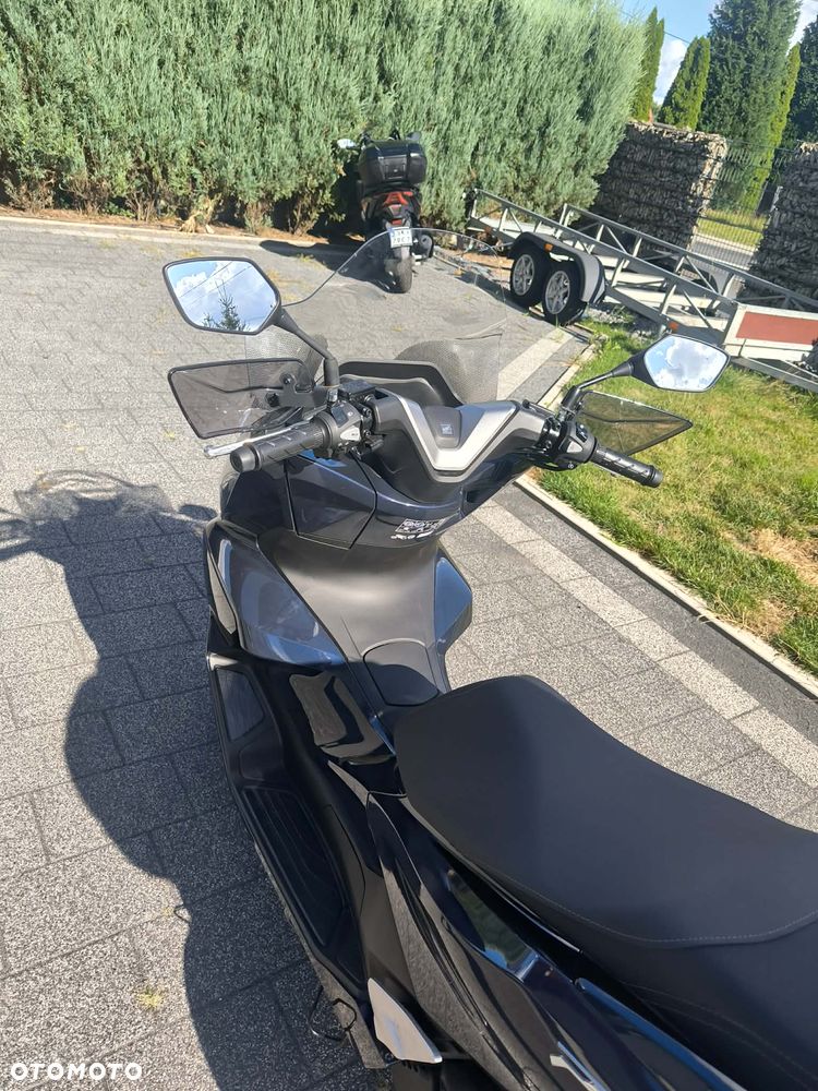 Honda PCX - 11