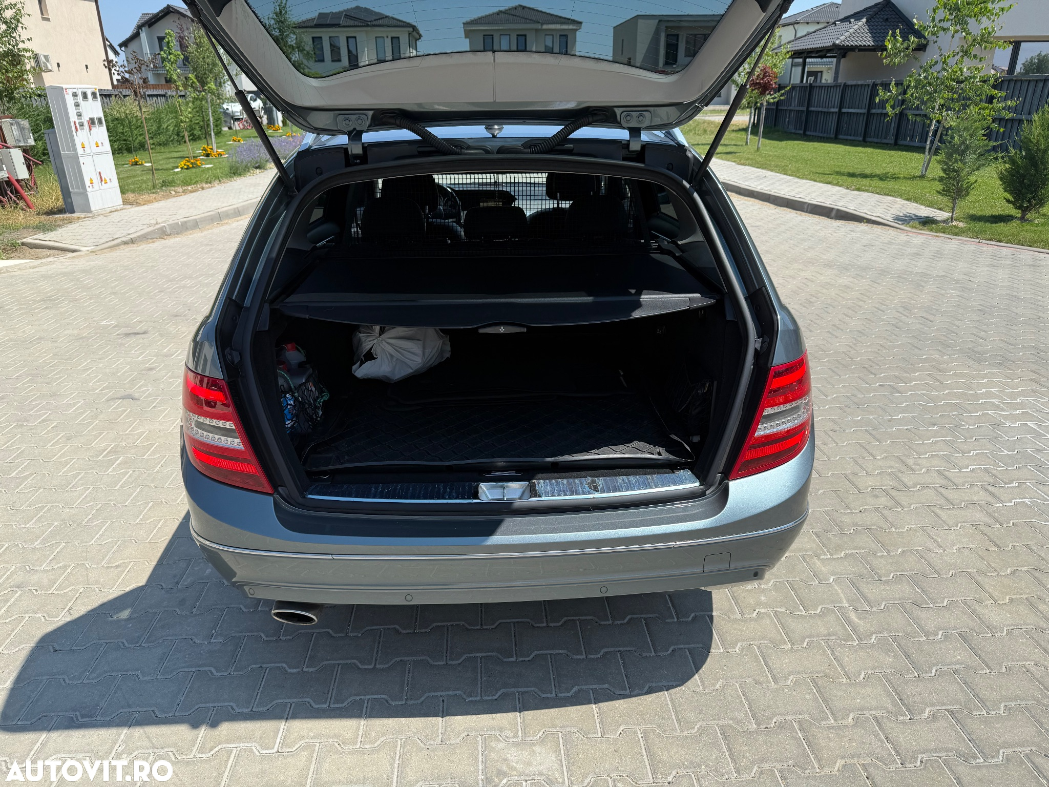 Mercedes-Benz C 220 (BlueTEC) d T 7G-TRONIC Avantgarde - 10
