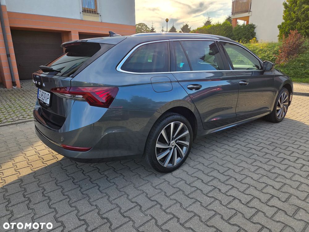 Skoda Octavia 2.0 TDI Style DSG - 2
