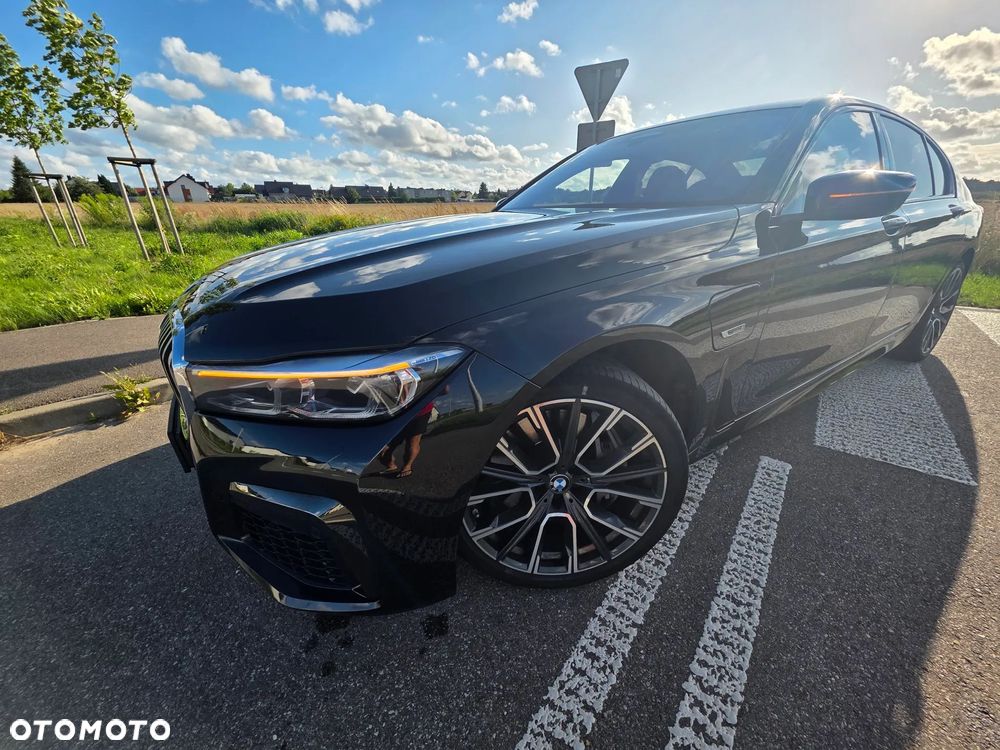 BMW Seria 7 - 14