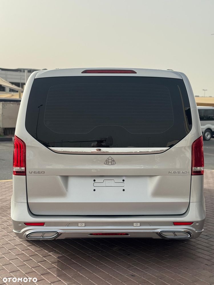 Mercedes-Benz Klasa V 250 d lang 9G-TRONIC Special Edition Style - 4