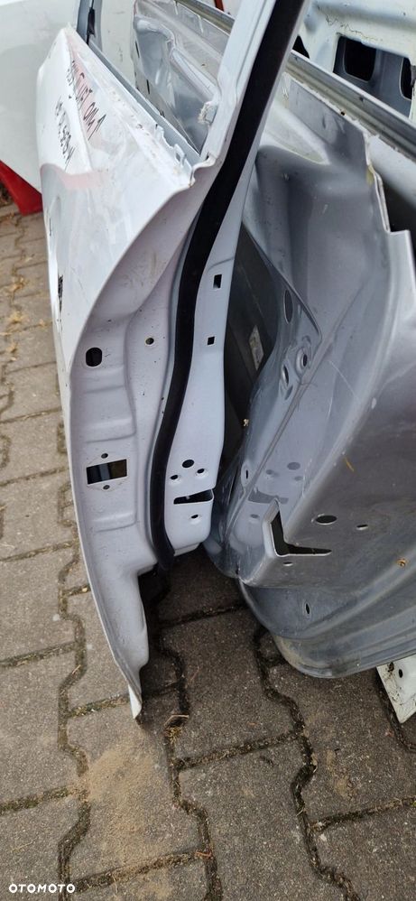 Drzwi Ford Focus III 3 Lifting 2014-2019r. Lewy przód - 2