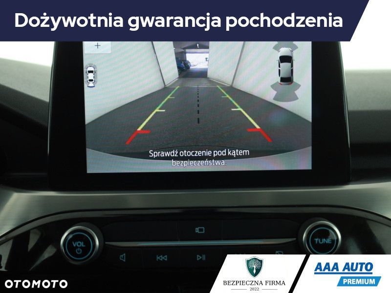 Ford Kuga - 11