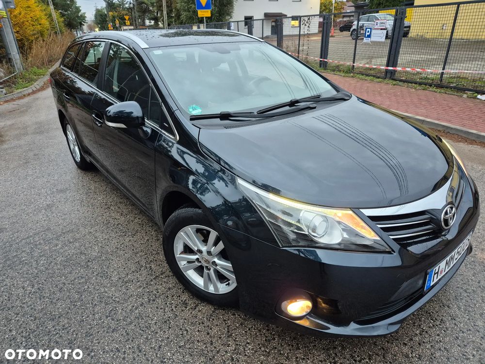 Toyota Avensis 1.8 Luna - 13