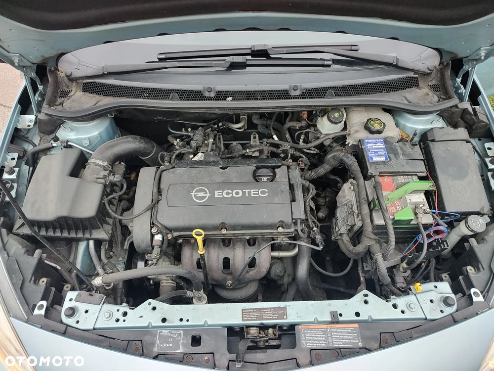 Opel Astra 1.6 Style - 28