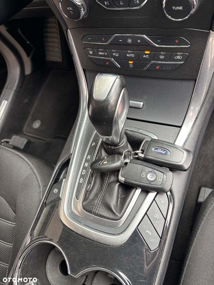 Ford Galaxy 2.0 TDCi Business - 10