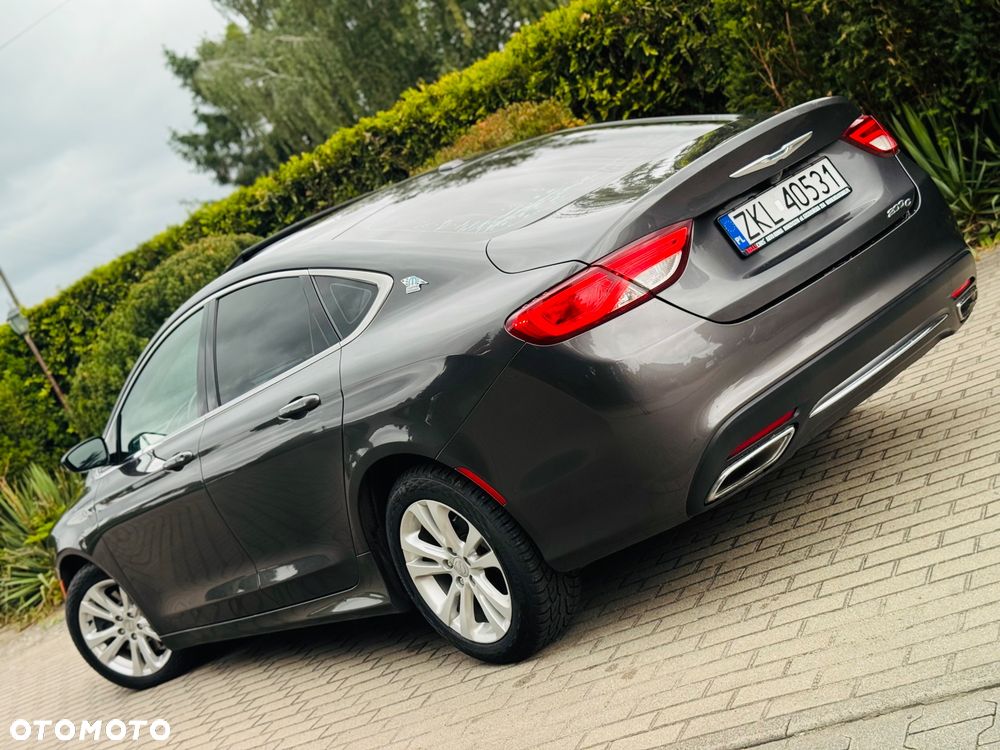 Chrysler 200 - 14