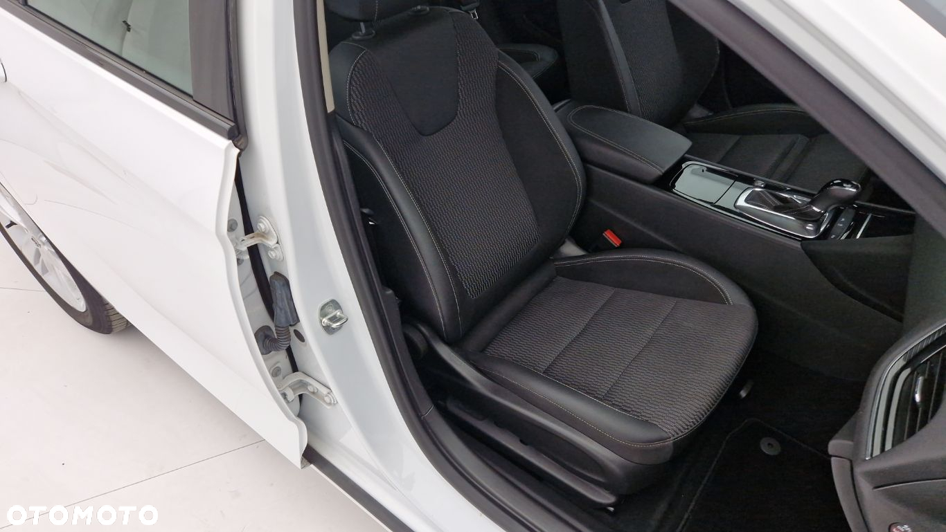 Opel Insignia 2.0 CDTI Innovation S&S - 19