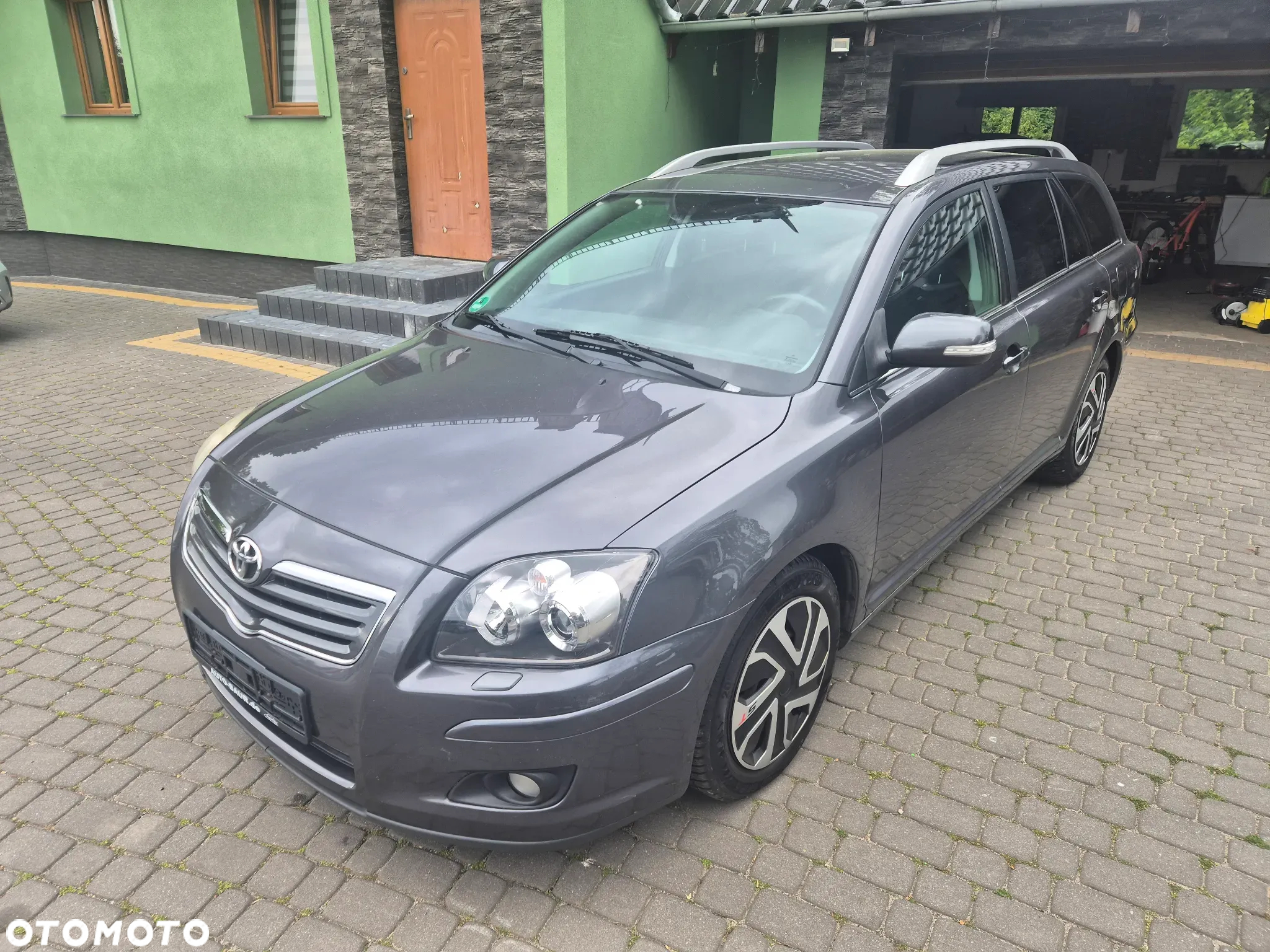 Toyota Avensis 2.0 Premium MS - 4