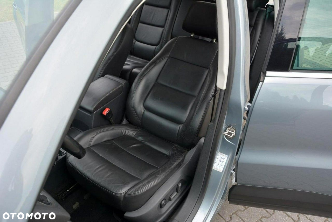 Volkswagen Tiguan 2.0 TSI 4Motion DSG Sport & Style - 20