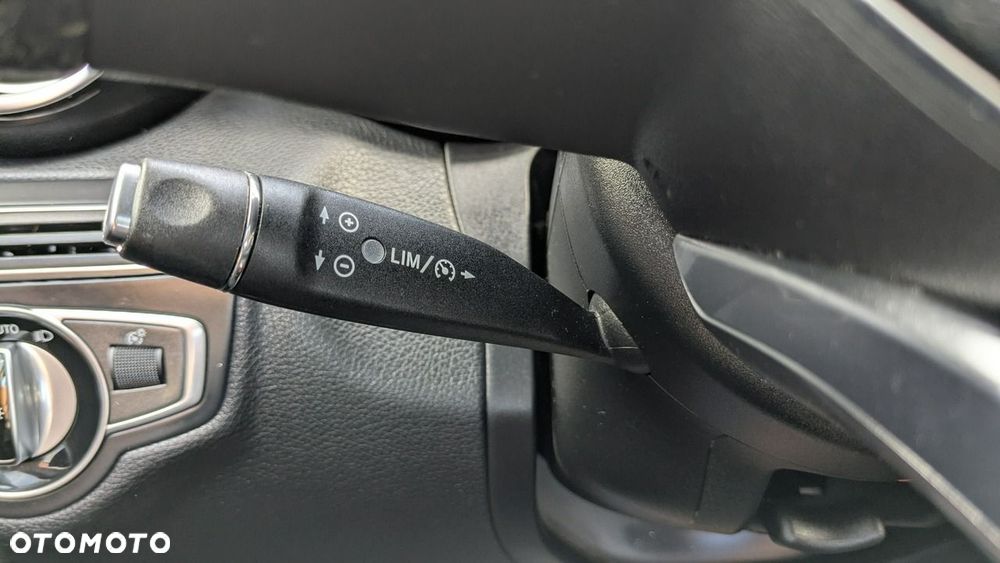 Mercedes-Benz Klasa C - 34